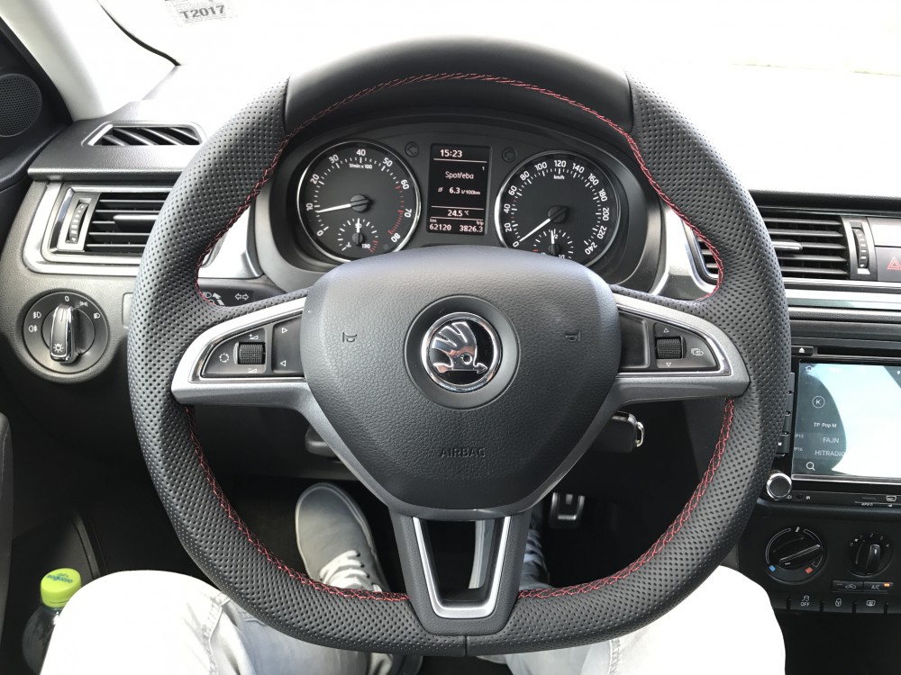Oem Flat Bottom Steering Wheel For Skoda Rapid 2013 2015